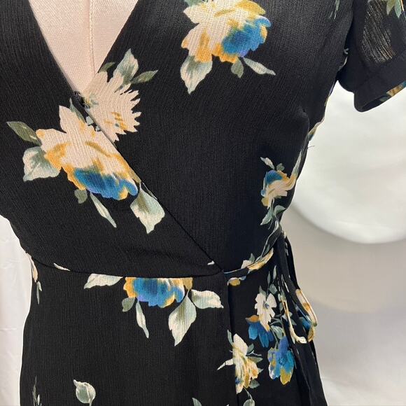 Lush Floral Wrap Dress‎ Womens XS New Black Blue Boho Feminine Wedding - Picture 3 of 13
